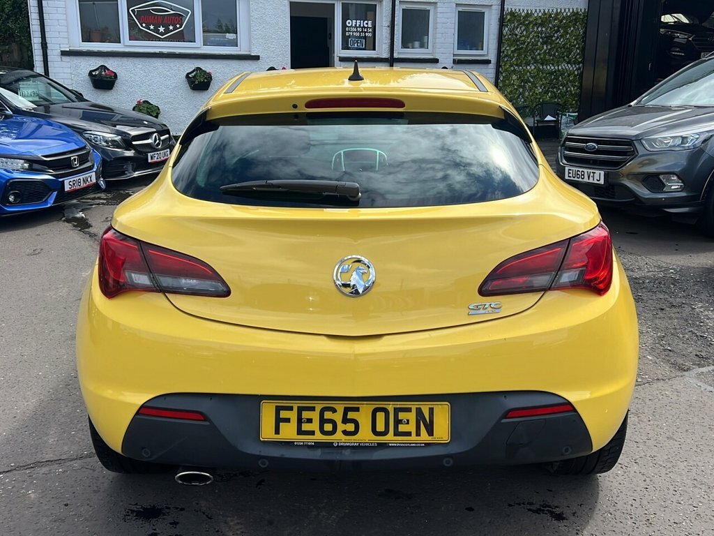 Vauxhall Astra GTC 2L Sri Yellow #6