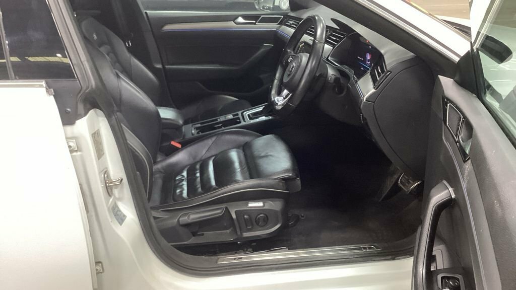 Volkswagen Arteon Hatchback Grey #10