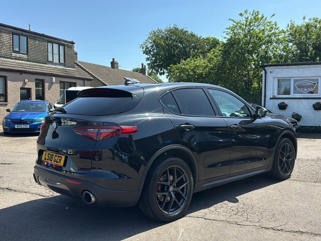 Alfa Romeo Stelvio 2L Milano Edizione LS18GZR Black #6