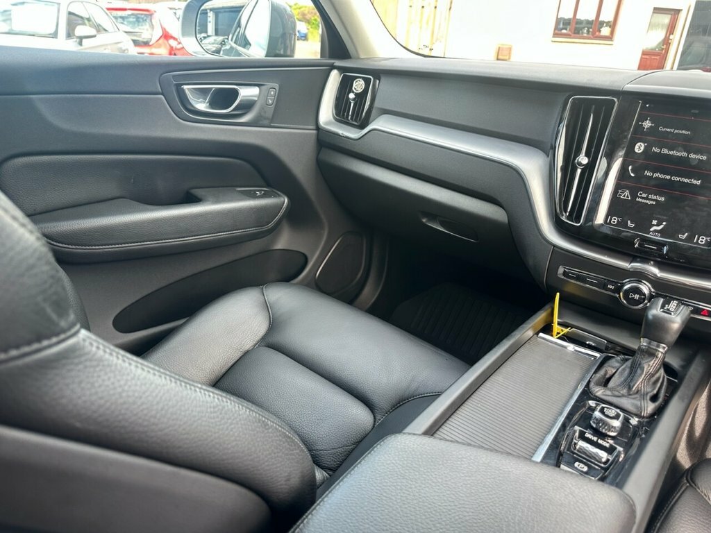 Volvo XC60 Xc60 Momentum D4 Awd Blue #12