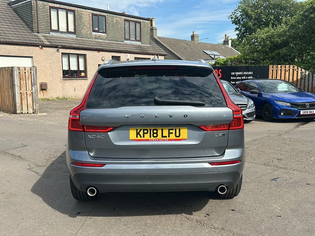 Volvo XC60 Xc60 Momentum D4 Awd Blue #6