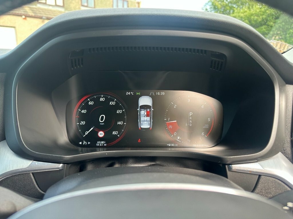 Volvo XC60 Xc60 Momentum D4 Awd Blue #17