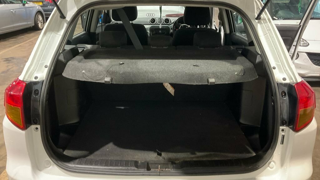 Suzuki Vitara 1.6L Sz4 White #5