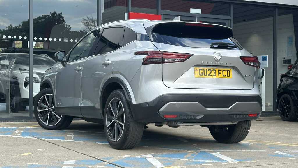 Nissan Qashqai Tekna E-power Aut Silver #4