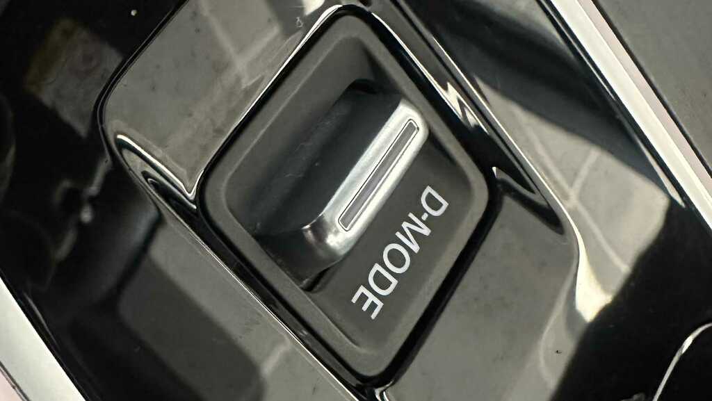 Nissan Qashqai 1.5 H E-power Acenta Premium White #8