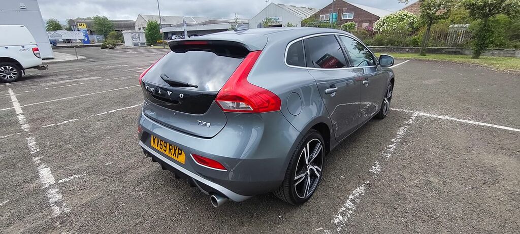 Volvo V40 2.0 T3 R-design Edition Hatchback Manua KV69RXP Grey #5