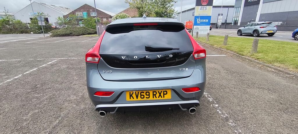 Volvo V40 2.0 T3 R-design Edition Hatchback Manua KV69RXP Grey #4