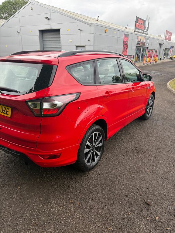 Ford Kuga 1.5 Tdci St-line Suv Euro 6 Ss SN67UZE Red #5
