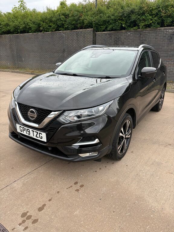 Nissan Qashqai 1.5 Dci N-connecta Suv Euro 6 S Black