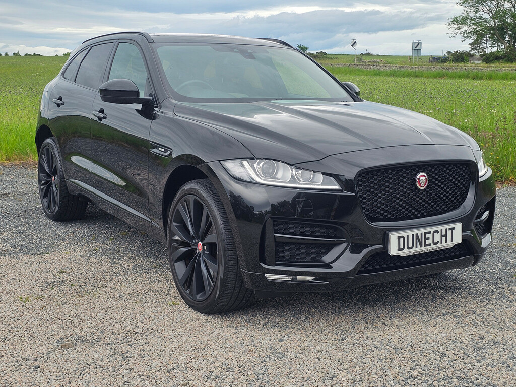 Jaguar F-Pace R-sport D 10 03 2017 Black