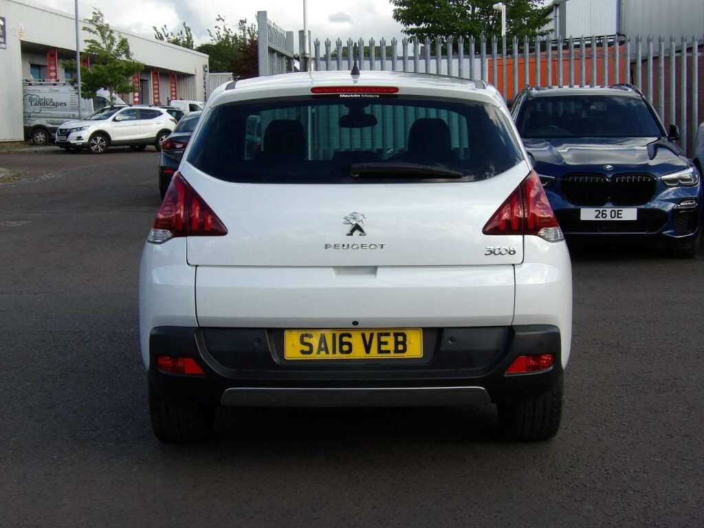 Peugeot 3008 Allure Puretech Ss White #4