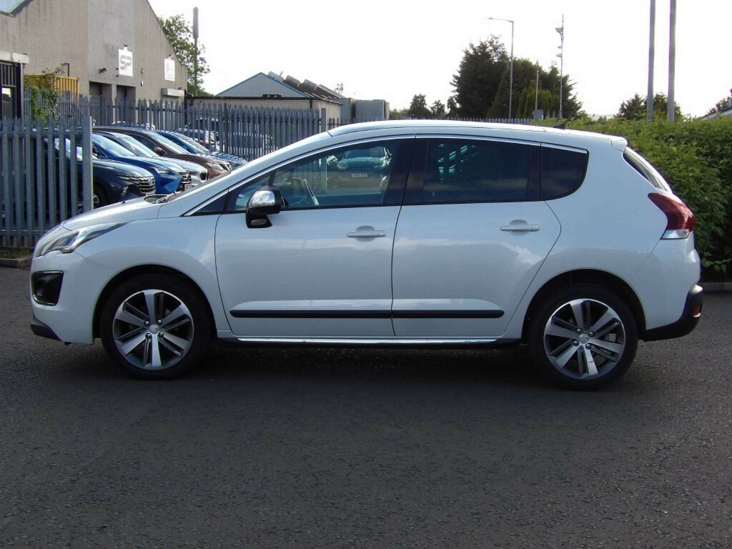 Peugeot 3008 Allure Puretech Ss White #3