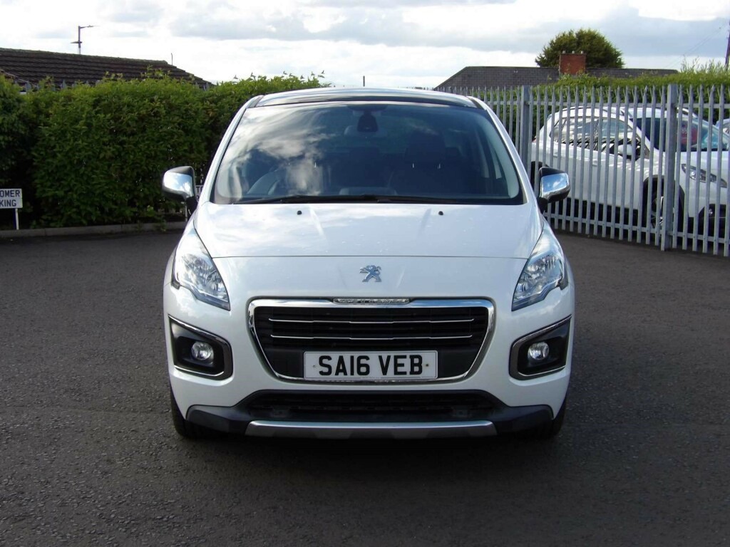 Peugeot 3008 Allure Puretech Ss White #2