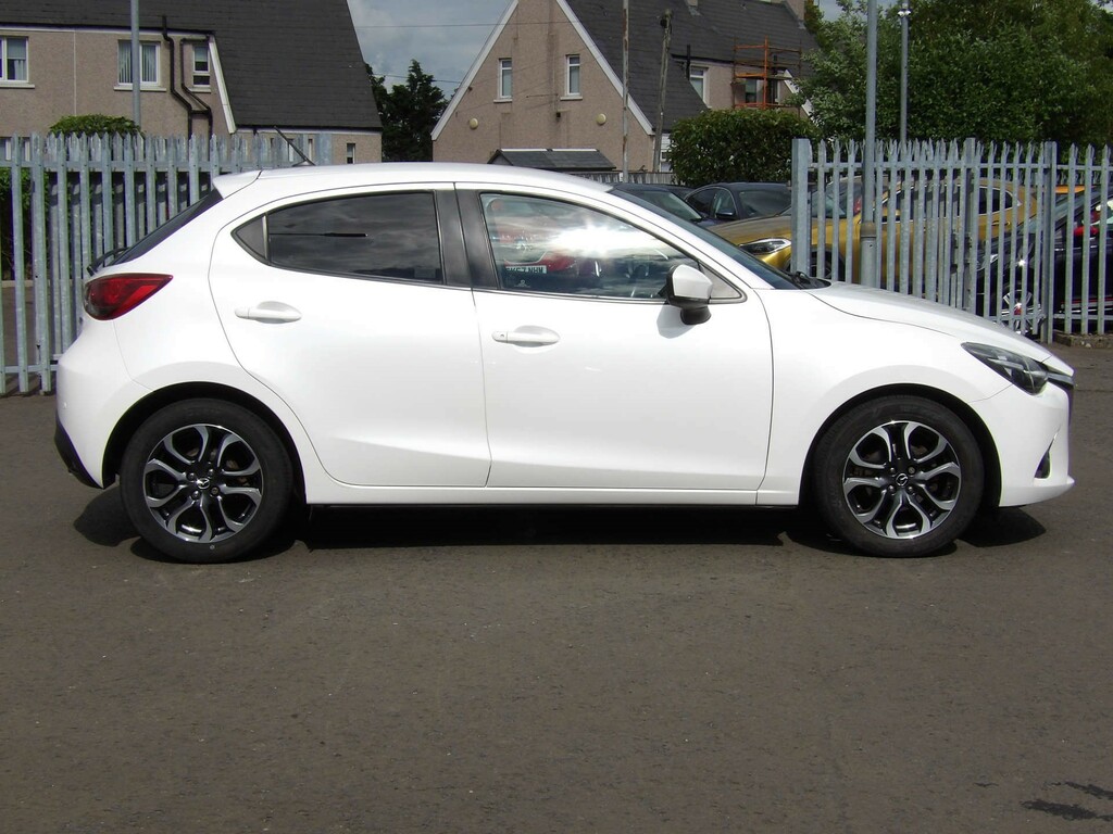 Mazda 2 Tech Edition