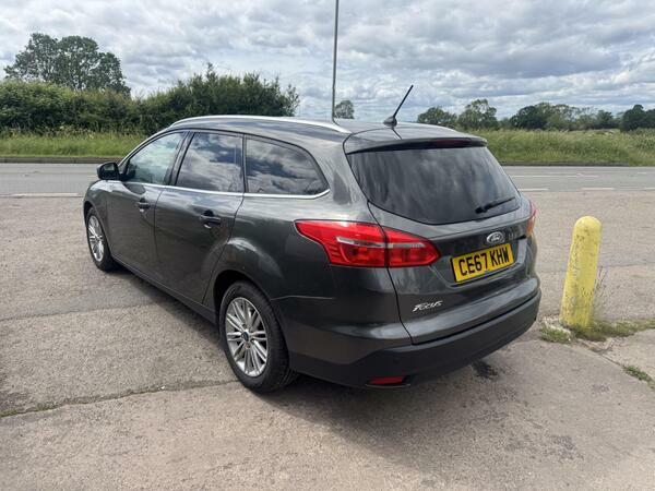 Ford Focus 1.5 Tdci Zetec Edition Euro 6 Ss CE67KHW Grey #5