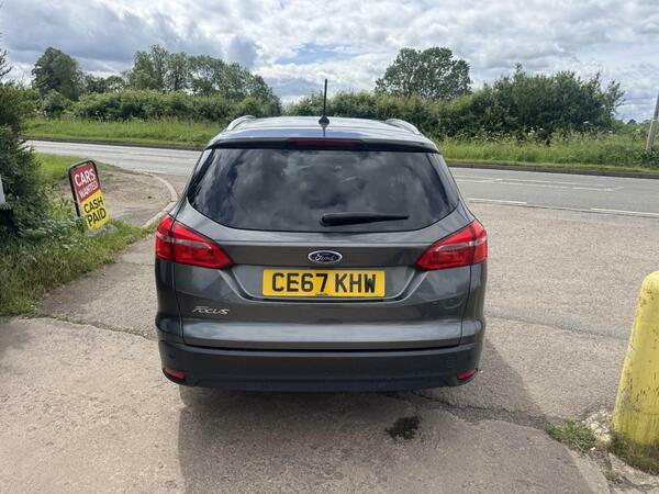 Ford Focus 1.5 Tdci Zetec Edition Euro 6 Ss CE67KHW Grey #4