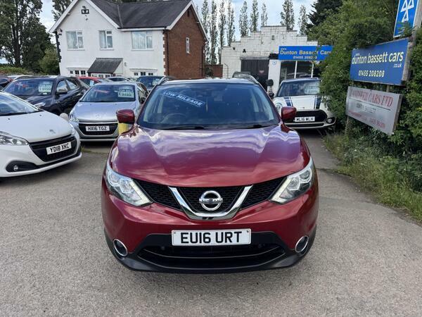 Nissan Qashqai 1.2 Dig-t N-connecta 2Wd Euro 6 Ss EU16URT Red #2