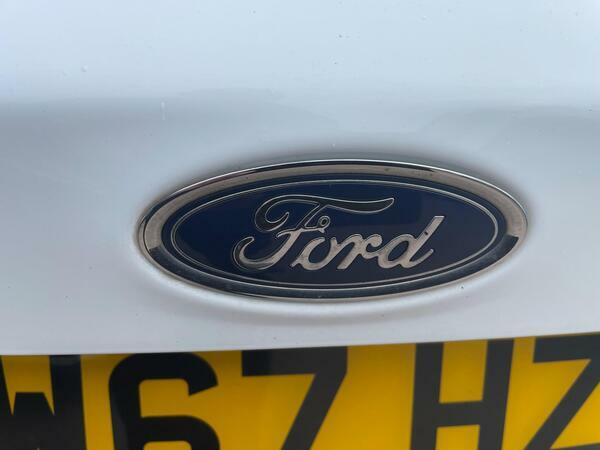 Ford C-Max 1.5 Tdci Titanium Powershift Blue #9