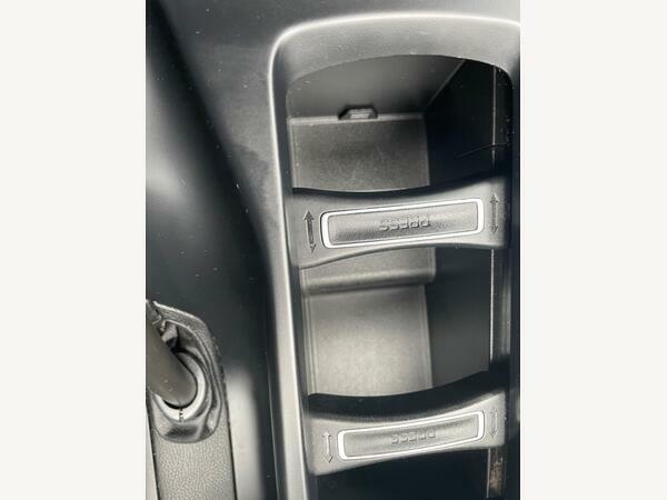 Ford C-Max 1.5 Tdci Titanium Powershift Blue #30
