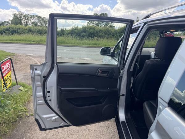 SsangYong Musso Se Black #45
