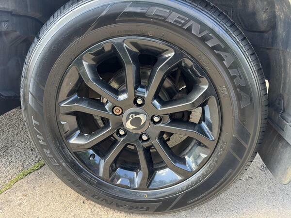 SsangYong Musso Se Black #49