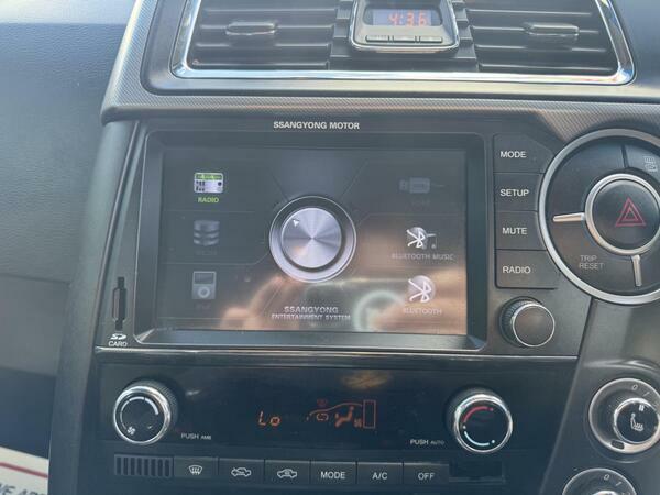 SsangYong Musso Se Black #25