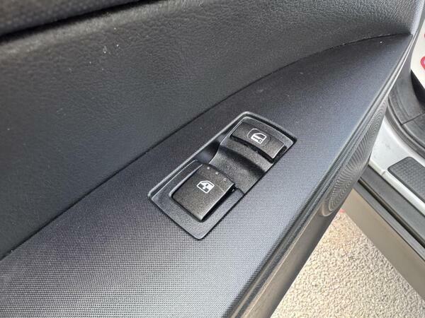 SsangYong Musso Se Black #42