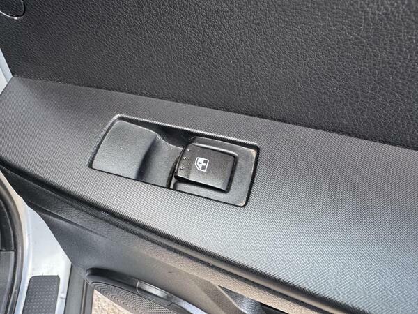 SsangYong Musso Se Black #46