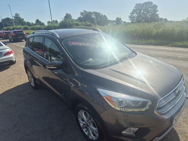 Ford Kuga 2.0 Tdci Titanium Powershift Awd Euro 6 Ss Grey #5