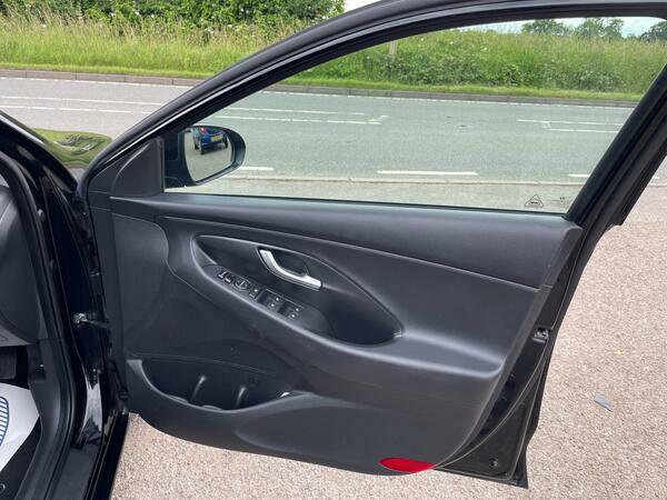 Hyundai I30  Beige #14