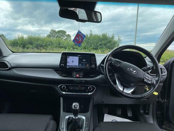 Hyundai I30  Beige #34