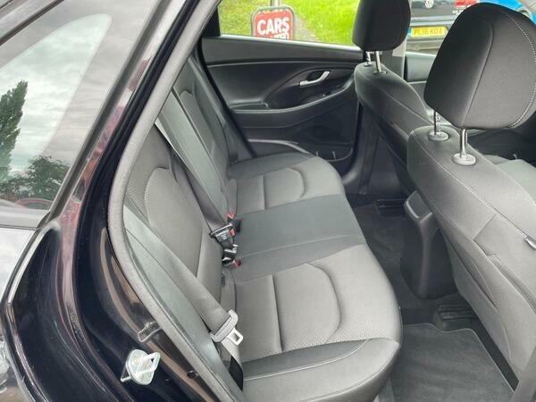 Hyundai I30  Beige #15