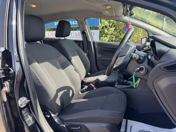 Ford Fiesta Fiesta Zetec White #8