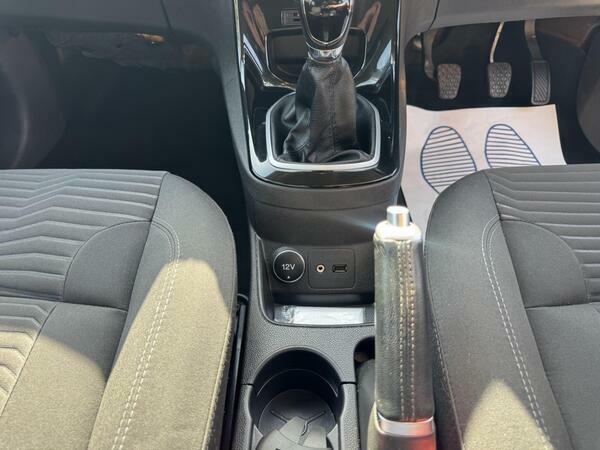 Ford Fiesta Fiesta Zetec White #20