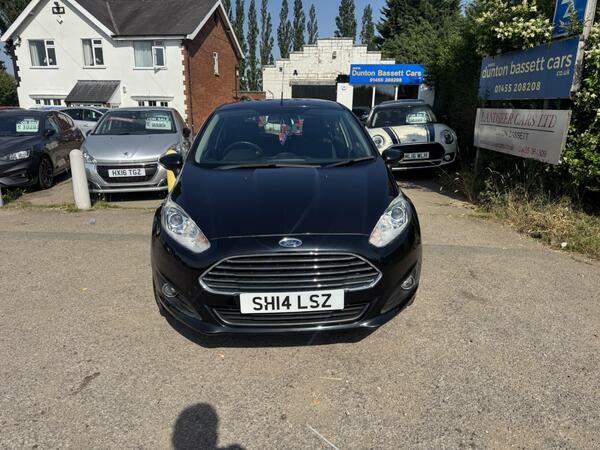 Ford Fiesta 1.25 Zetec Euro 5 Black