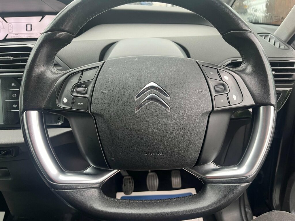 Citroen C4 Picasso Bluehdi Exclusive White #19
