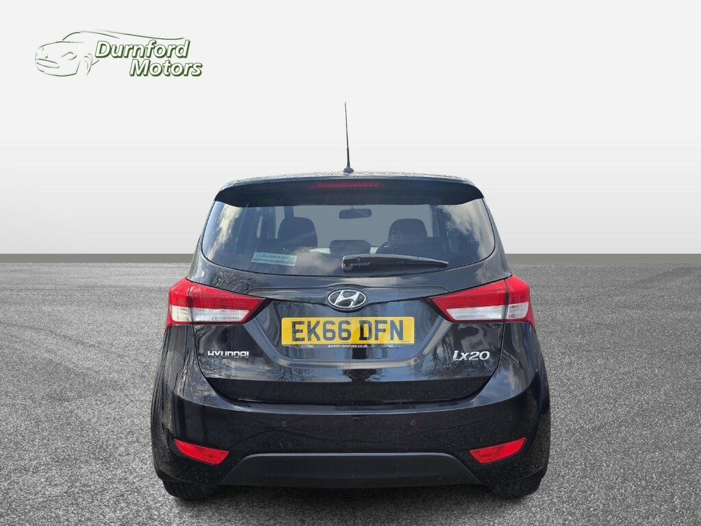 Hyundai Ix20 1.4 Ix20 Premium 1.4 Bd EK66DFN Black #5