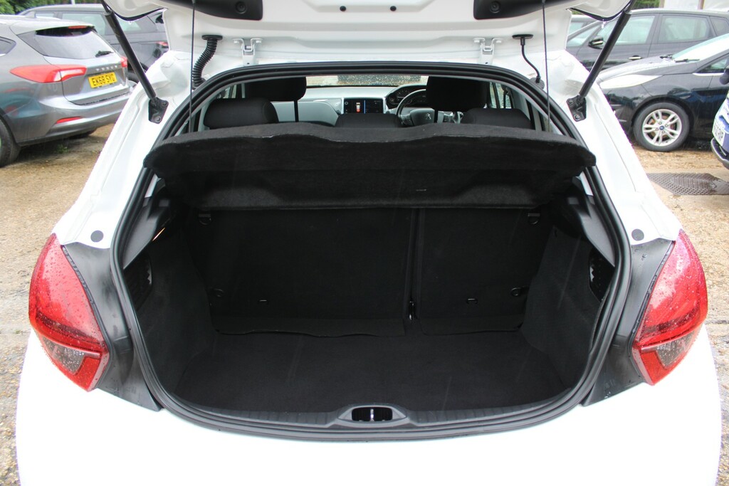 Peugeot 208 1.2 Puretech Active 82 Bhp Grey #21