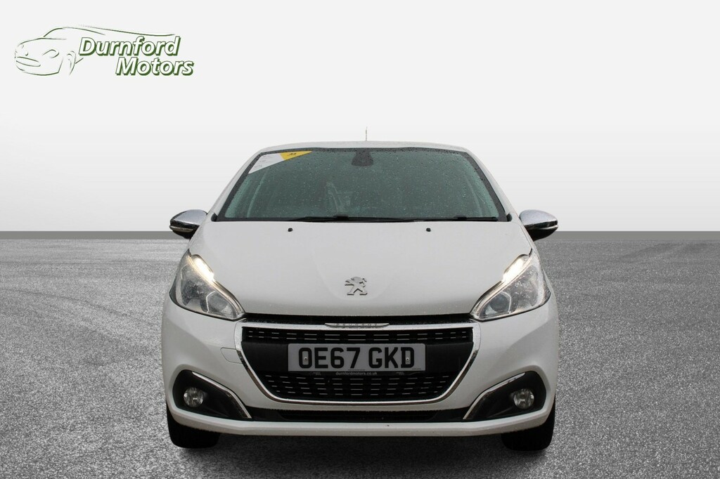 Peugeot 208 1.2 Puretech Allure White #2