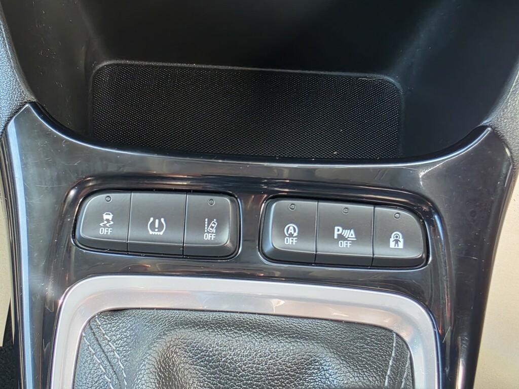 Vauxhall Crossland X 1.2T 110 Elite Nav Blue #33
