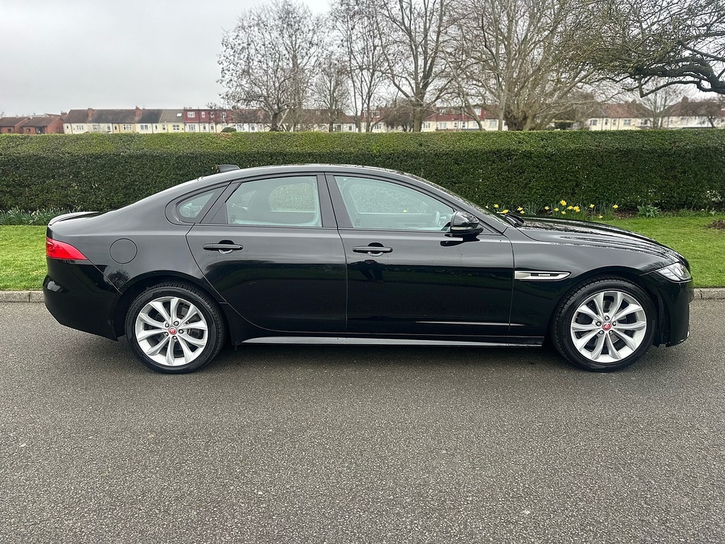 Jaguar XF I R-sport U3287 Ulez Black #2