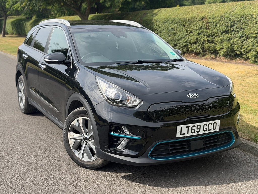 Kia Niro First Edition U3431 Ulez Black