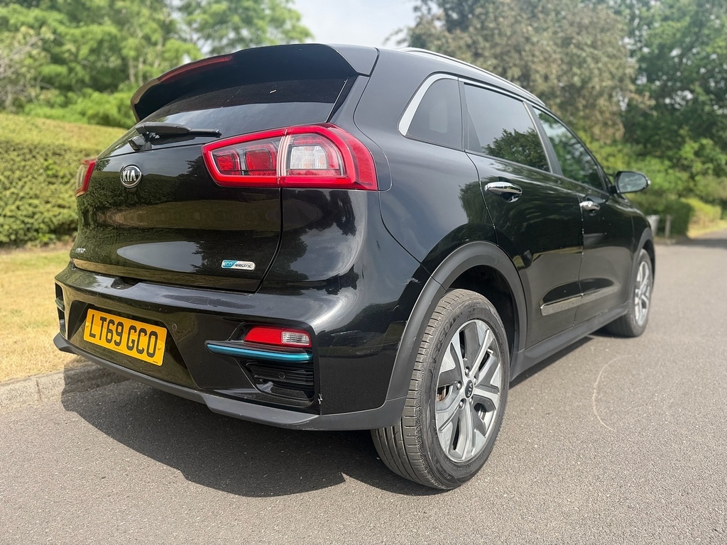 Kia Niro First Edition U3431 Ulez Black #4