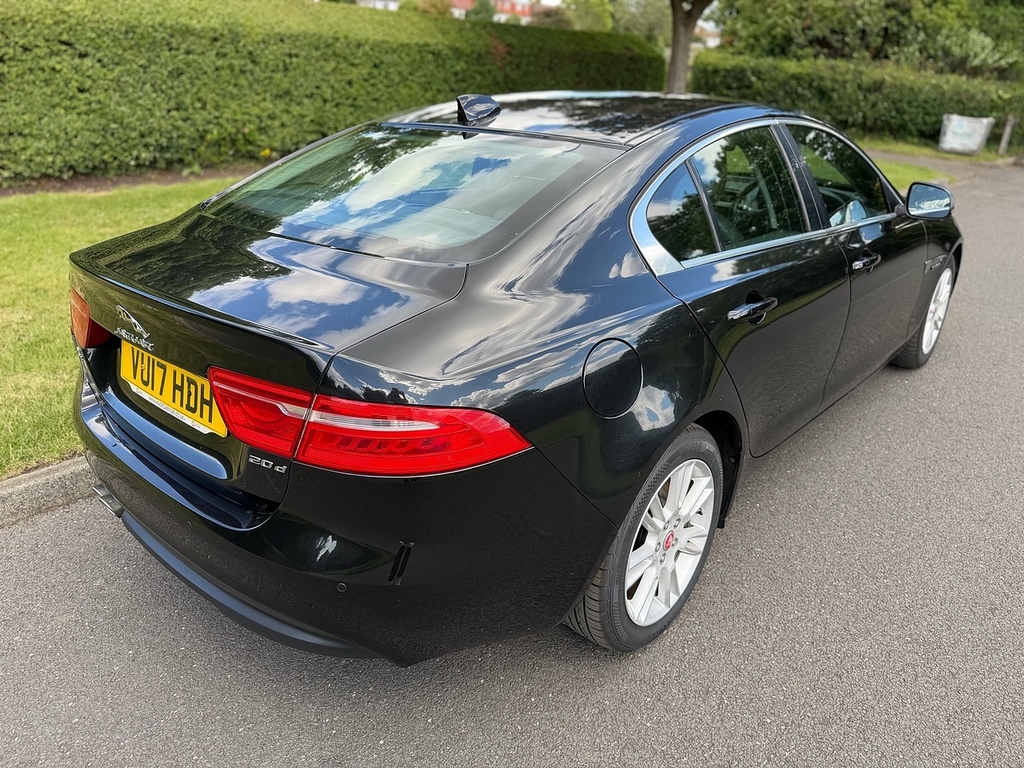 Jaguar XE D Prestige U3526 Ulez Black #3