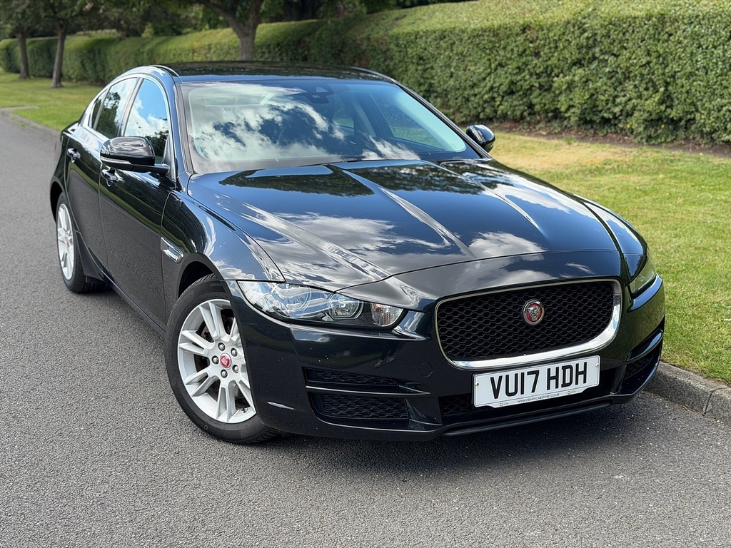 Jaguar XE D Prestige U3526 Ulez Black
