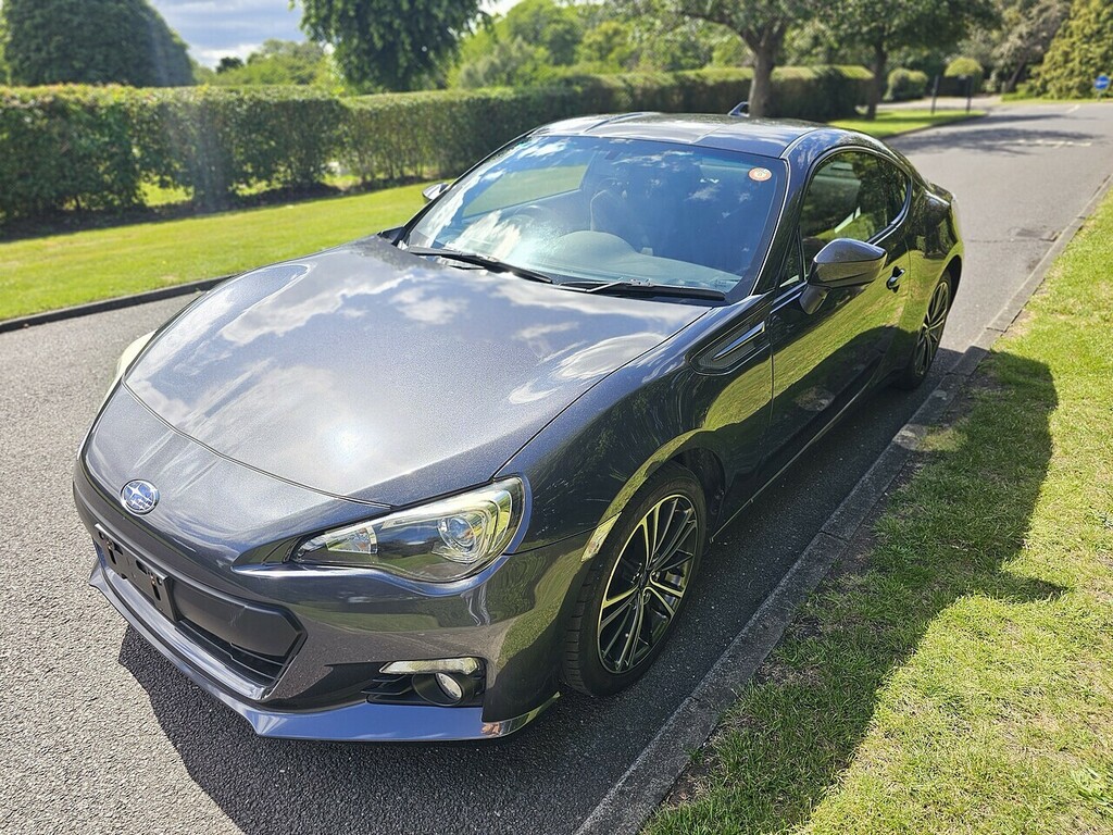 Subaru BRZ Coupe White #8