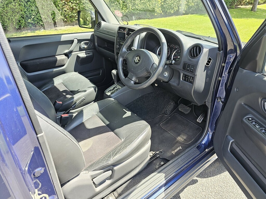 Suzuki Jimny  Black #11