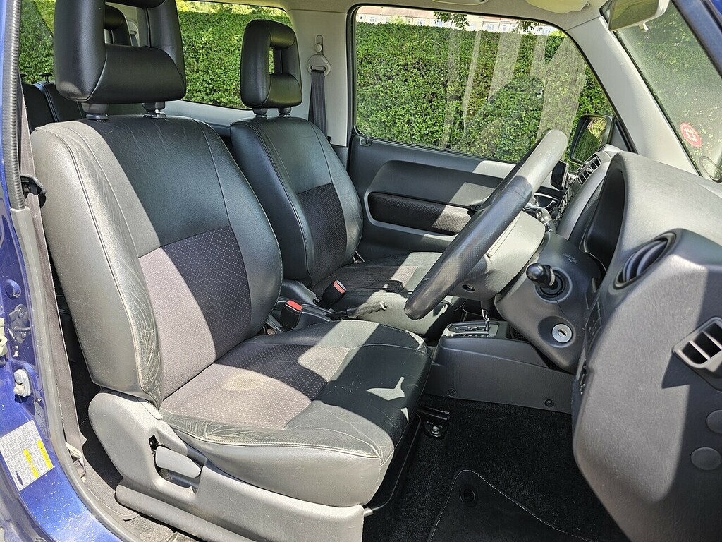Suzuki Jimny  Black #12