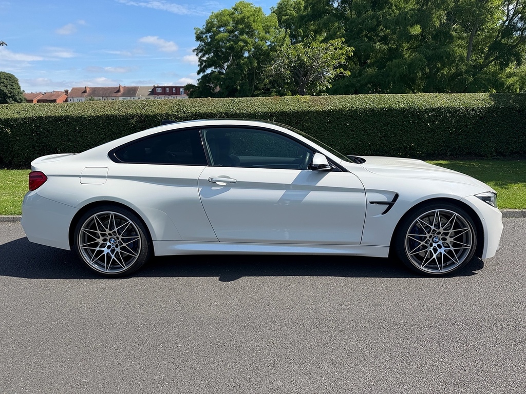 BMW M4 Biturbo Competition U3549 Ulez White #2