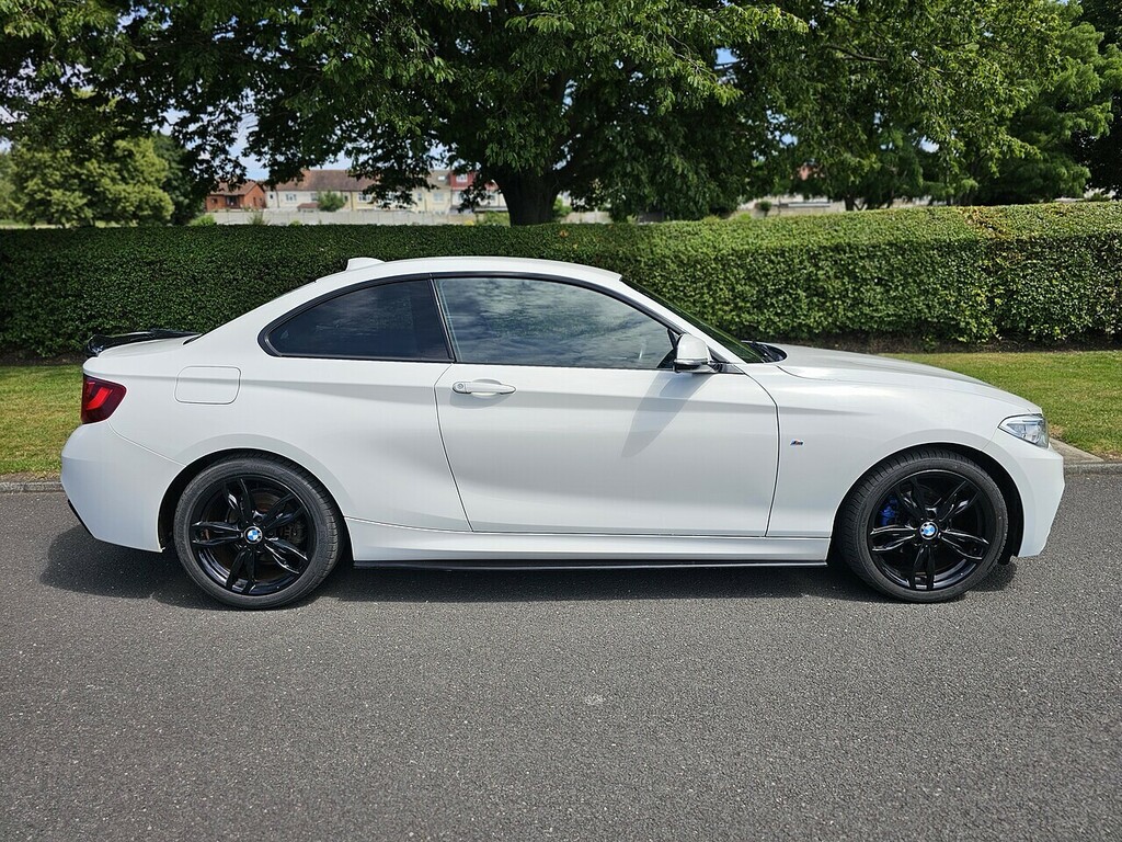 BMW 2 Series 218I M Sport U3553 Ulez White #2